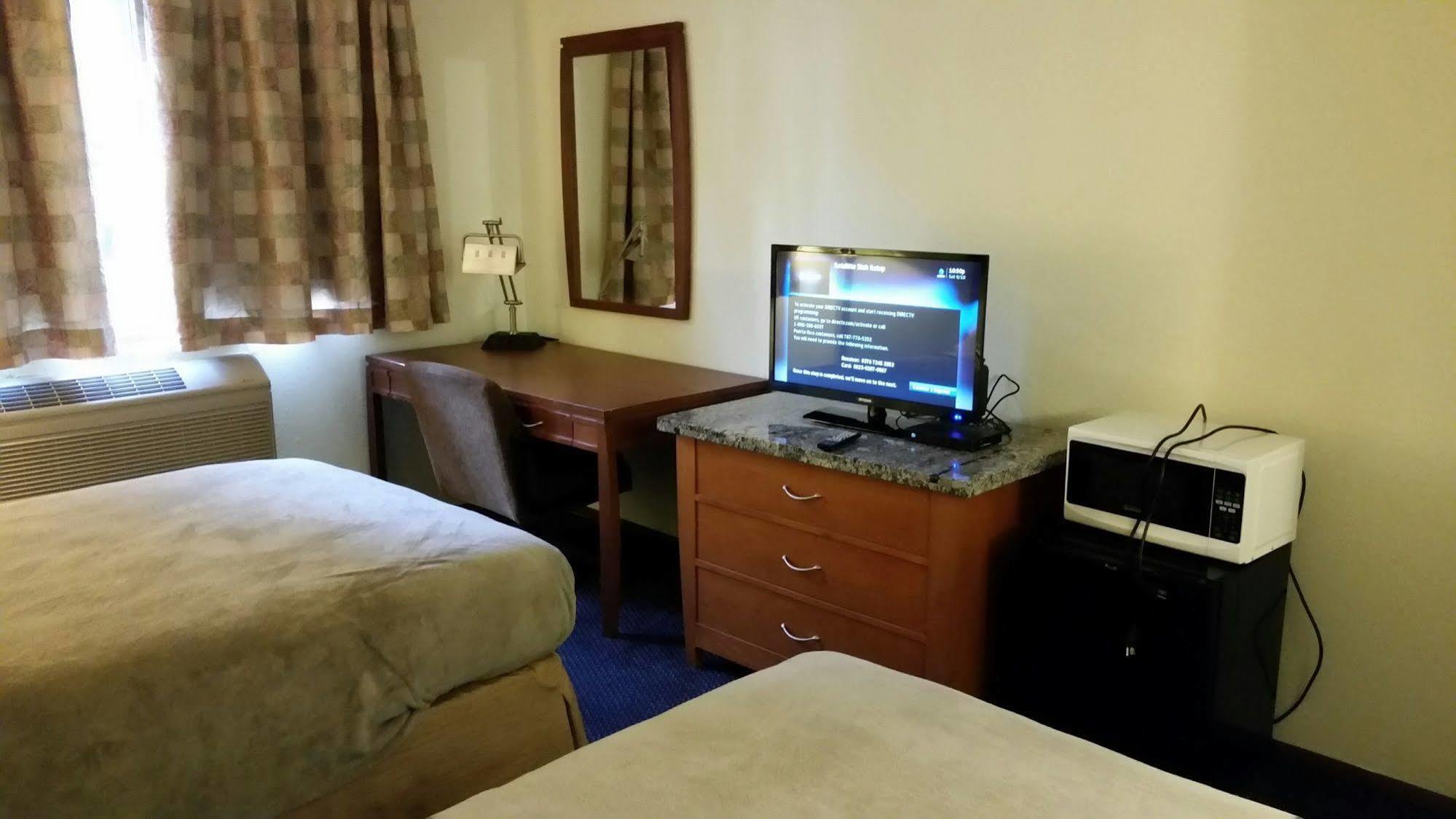 Riverwalk Inn & Suites Fort Atkinson Kültér fotó